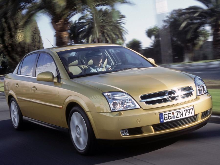  Opel Vectra 2002 года  (фото 7 из 23)